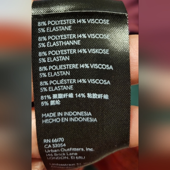 Womans top by Urband Outfitters  XXL - Picture 4 of 6